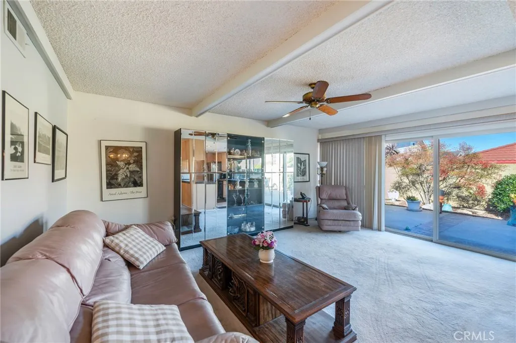 949 Fernrest Drive, Harbor City, California 90710 home-pic-18